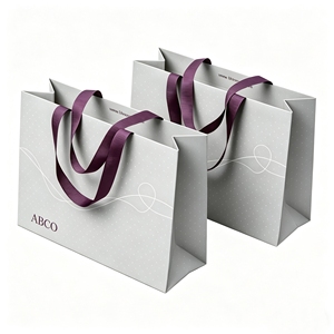 Sac en papier personnalisé de luxe noir avec logo imprimé offset, laminé, recyclable, pour vêtements, robes, cadeaux et vente au détail - Product Image 5