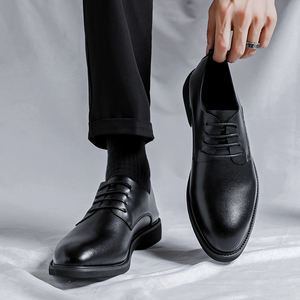 Scarpe italiane Casual in pelle a punta da uomo stile Business moda personalizzata traspirante scarpe da uomo taglia 46 - Product Image 1