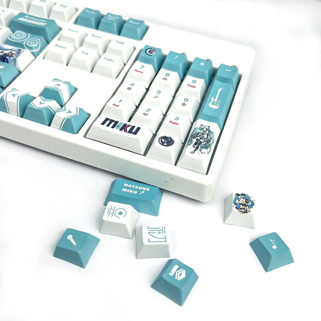 2025 Mechanical Keyboard Technology Factory 68keys and Keycaps Pbt Caps 5 Sides Print Original Height Keycaps Diy Sublimation