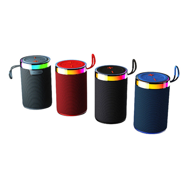Hot Selling 5 Watt Portable Speakers with BT USB AUX FM Portable Speakers for Powerful Sound Mini Speaker at Best Price
