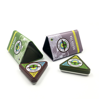 Boîte métallique en étain Offre Spéciale personnalisée, forme triangulaire, avec bord roulé sur le couvercle et le fond