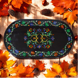 Impresionante Mesa ovalada de mármol negro pulido con producto artesanal de piedra con incrustaciones de piedra multicolor - Product Image 3