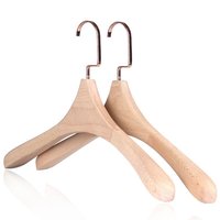 Cintre de luxe Épaule large Costumes en bois Cintre antidérapant Cintre pour vêtements