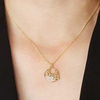 Collier pendentif en gros style océan ajouré, thème été, avec étoile de mer, tortue de mer, crabe, coquille Saint-Jacques, palmier et motif plage, pour la baignade au soleil