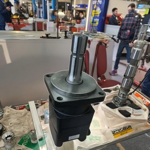 Moteur hydraulique à couple élevé OMT OMT200 151B3001 OMTS 315 151B3039 Moteur de roue hydraulique 160 151B3000 - Product Image 3