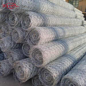 Malla de Alambre Hexagonal de Hierro Bajo en Carbono para Gaviones, Galvanizada/Recubierta de PVC, 2.2-4.2mm, para Control de Inundaciones y Muros de Contención - Product Image 1