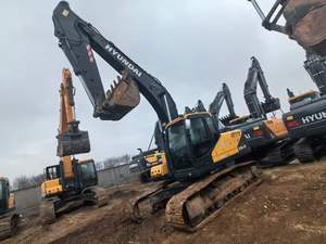 Escavadeira <span class=keywords><strong>Hyundai</strong></span> R225LVS de 22 Toneladas com Motor, Caixa de Câmbio, Bomba e Capacidade de Caçamba de 1,05m - Product Image 2