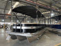 Bateau ponton en aluminium soudé de 9 m (30 pieds) avec canapé, évier, barbecue, moteur hors-bord diesel et télécommande