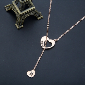Collar con colgante de corazón en oro rosa, éxito de ventas transfronterizo, para los 12 signos del zodiaco, de acero inoxidable, regalo de cumpleaños con inicial en <span class=keywords><strong>Y</strong></span> - Product Image 1