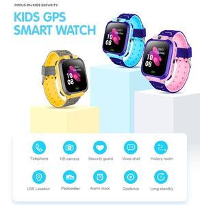 Reloj inteligente <span class=keywords><strong>E01</strong></span> IP67 resistente al agua con tarjeta SIM de 2G para niños, reloj inteligente SOS antipérdida con seguimiento LBS, reloj inteligente con seguimiento de ubicación de llamadas - Product Image 6
