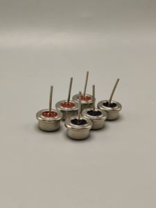 <span class=keywords><strong>Diode</strong></span> automatique <span class=keywords><strong>Diode</strong></span> à ajustement par pression ZQ50A 300V Diodes d'alternateur de voiture 50A 300V Matériau en cuivre Bon passage de <span class=keywords><strong>courant</strong></span> - Product Image 5