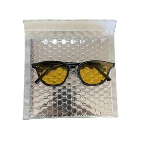 Eco Friendly Plastic <strong>Bubble</strong> <strong>Mailer</strong> in Stock Thermal Insulated <strong>Bubble</strong> <strong>Mailers</strong> Custom Aluminum Coated <strong>Bubble</strong> Bag - Product Image 5