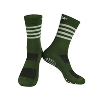 Vente en gros de chaussettes de cyclisme antidérapantes Compression pour hommes femmes Respirant Sports Soccer Running Service personnalisé