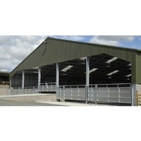 Bâtiment Agricole Industriel Préfabriqué en Acier pour Étables à Bovins et Ovins, Structure Acier Économique, Garantie 1 An, Résistance au Vent 121+ Mph