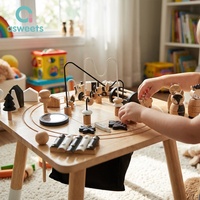 Table d'activités pour enfants en bois, style nordique minimaliste moderne, design monochrome, bac sensoriel