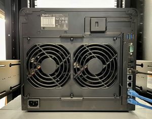 เซิร์ฟเวอร์ NAS รุ่น DiskStation DS3622xs+ แบบ 12 ช่องใส่ฮาร์ดดิสก์ ใช้ซีพียู Xeon 2.2GHz แรม 48GB ฮาร์ดดิสก์ 240TB สำหรับจัดเก็บข้อมูลแบบเน็ตเวิร์ก - Product Image 5
