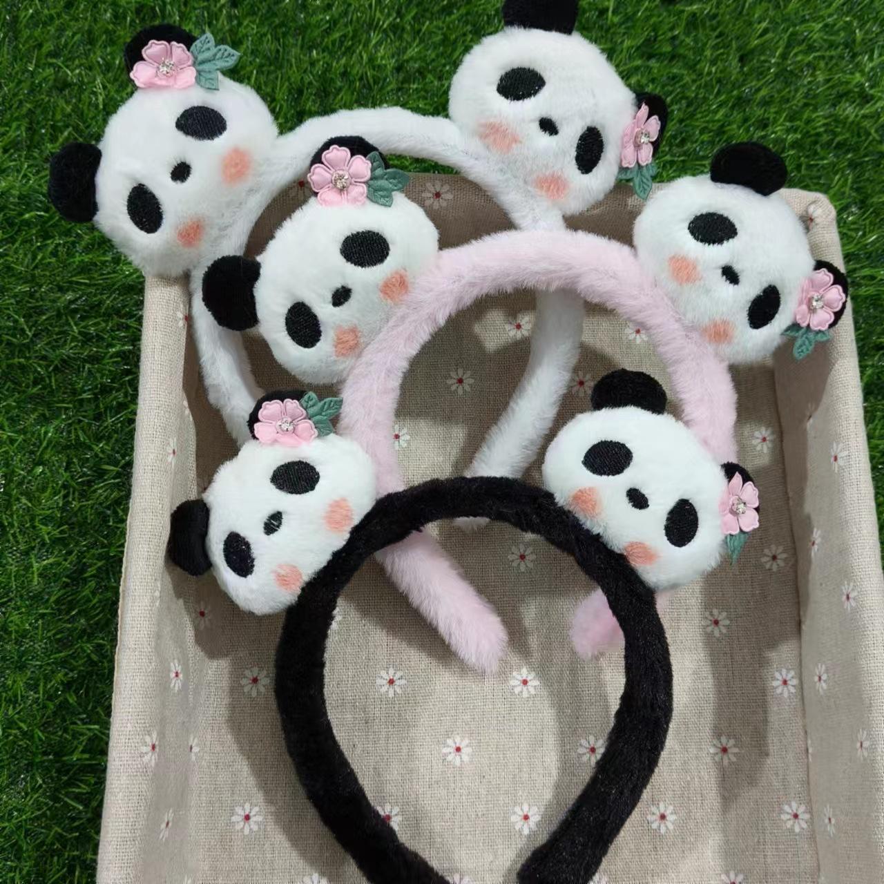 Cute Panda Flower Hair Hoops Cartoon Plush Face Wash Hair Accessories Pressure Hair Clip Creative Travel Non-Slip Headwear