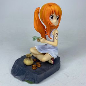 Figurine d'action Nami jeune de 10 cm, mignonne, One Piece, figurine d'anime, jouet, modèle, décoration de bureau, ornement pour boîtier d'ordinateur - Product Image 2