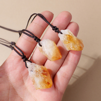 En gros Naturel Brésilien Citrine Pendentif Collier Cristal Pierre Brute Citrine Pierre Pendentif pour Bijoux Cadeau