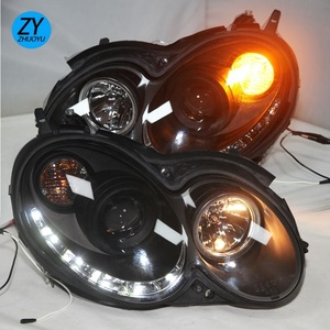 Pour Mercedes-Benz CLK200 230 280 320 <span class=keywords><strong>350</strong></span> <span class=keywords><strong>W209</strong></span> Phare LED sans Angel Eyes 2004-2009 Boîtier Noir - Product Image 1