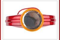 Feu de signalisation routière solaire en plastique durable, allumage automatique de nuit, balise stable 300cdl, réfléchissant, autoportant pour la sécurité routière extérieure