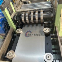 Machine de formage de poutres en C à grande vitesse avec cisaille volante pour la production de poutres en C en acier