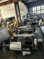 Machine de production de films auto-adhésifs imperméables en PE/PU pour pansements chirurgicaux, avec découpe transversale