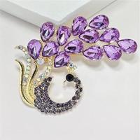 Luxe vintage trendy fruitbloem broche van verguld metaal met kristallen en strass, op maat gemaakt ontwerp, unisex, geschikt voor verloving, feest en bruiloft