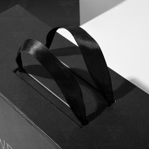 Campioni gratuiti di Lionwrapack set di scatole di carta per imballaggio di abbigliamento con Logo personalizzato grandi scatole regalo pieghevoli per abiti da cerimonia e abiti da sposa - Product Image 2