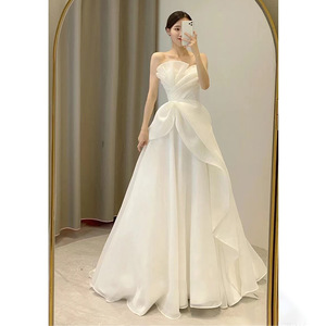Strapless A-Line Wedding Dress Natural Waist Tulle Simple Elegant White Bridal Gown For Travel Photography - Product Image 2
