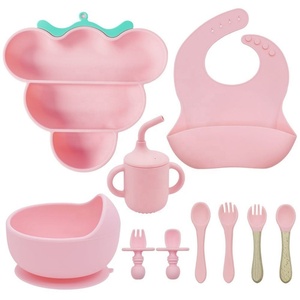 Yeni Gelenler BPA İçermeyen Silikon Bebek Sofra Seti Gıda Sınıfı Silikon Önlük Tabak Kase Kaşık Çatal Yemek Takımı Bebek Besleme Çatal Bıçak Seti - Product Image 3