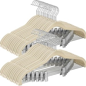 Porte-vêtements avec housse pour le rangement des vêtements en extérieur et en intérieur - Product Image 1