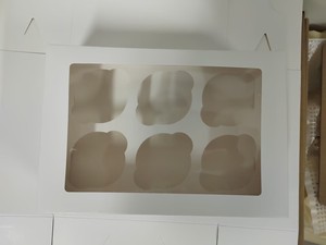 Boîtes à cupcakes personnalisées en gros, gaufrées, laminées mat, avec fenêtre transparente, 12 cavités, emballage alimentaire sûr - Product Image 2