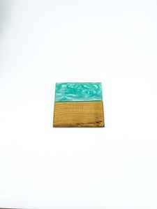 Posavasos Rústicos Elegantes de Resina Natural y Madera que Protegen las Superficies de los Muebles de Manchas de Agua, Marcas de Calor y Derrames Diarios - Product Image 4