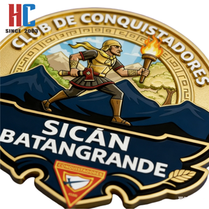 Pin de Solapa de Metal Esmaltado Personalizado de Fábrica con 20 Años de Experiencia, Insignia del Club de Conquistadores Sican Batangrande - Product Image 4
