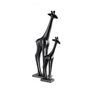 Escultura Moderna de Jirafa de Hierro S/2 para Automóvil, Escultura Personalizada 2024 para Habitación de Hotel, Restaurante, Hecha en Uttar Pradesh - Product Image 1
