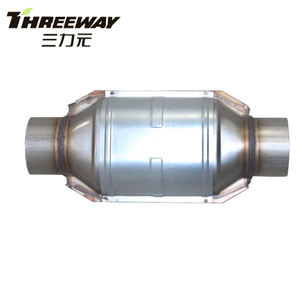 ตัวเร่งปฏิกิริยาแบบสามทาง ขนาด 2 นิ้ว 2.5 นิ้ว 3 นิ้ว มาตรฐาน EPA OBD2 EURO 4 แบบรังผึ้งเซรามิก รูปทรงวงรี ใช้ได้กับรถยนต์ทั่วไป พร้อมฝาครอบกันความร้อน - Product Image 3