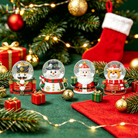 Weihnachtliche Schneekugel aus Harz mit Weihnachtsmann, Rentier, Schneemann und Nussknacker-Figuren, Wasserball für Schreibtisch, Feiertagsdekoration, Geschenk und Ornamente