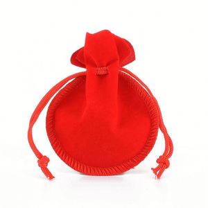 Pochettes en velours avec cordon de serrage pour bijoux, colliers, boucles d'oreilles, emballages cadeaux - Product Image 3