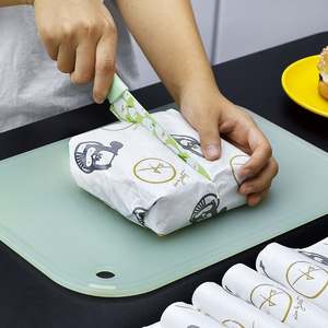 Food Grade Eco-Friendly Greaseproof <b>Paper</b> with PE Coating for Cake <b>Burger</b> Bread Baking-Custom Logo & Personalized Design - Product Image 6