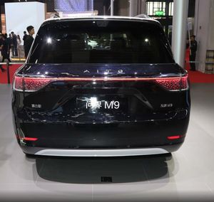 <span class=keywords><strong>SERES</strong></span> M9 High Performance New Energy Vehicle avec une autonomie de 1000km Ultra-Smart HarmonyOS 5 étoiles Safety Rating Extended Range - Product Image 4