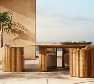 Set da Pranzo di Lusso Moderno e Contemporaneo per Hotel e Appartamenti Mobili da Giardino in Legno di Teak per Esterni - Product Image 1