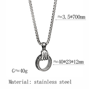 <span class=keywords><strong>Collana</strong></span> con Ciondolo Anniversario in Acciaio Inossidabile per <span class=keywords><strong>Uomo</strong></span>, Stile Neo-Gotico con Catena a Maglia, <span class=keywords><strong>Anello</strong></span> con Artiglio dal Design Originale - Product Image 4