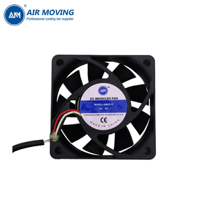 Ventilateur axial de refroidissement DC 6015 5000 tr/min 2,4 pouces 60x60x15mm 5V avec roulement hydraulique, ventilateur DC sans balais 60mm, connecteur USB, longueur de câble 30cm - Product Image 1