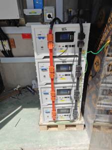 แบตเตอรี่แบบเรียงซ้อนได้ 51.2V 16kwh รุ่นยอดนิยม พร้อมระบบจัดการแบตเตอรี่ UDAN BMS สำหรับสำรองไฟ - Product Image 4