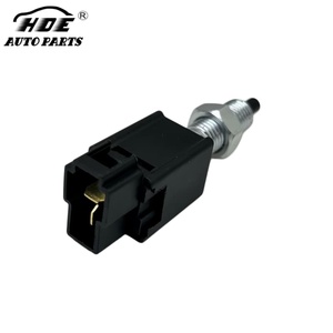 สวิตช์ไฟเบรกขายส่งสำหรับ FORD RANGER รุ่น 93810-22100 37740-60D01 XM34-13480-BA - Product Image 1