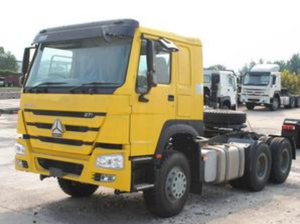 รถหัวลาก SINOTRUK HOWO 64 มือสอง 371 แรงม้า เครื่องยนต์ดีเซล Weichai ยูโร 3  รับน้ำหนักได้มากกว่า 50 ตัน พวงมาลัยซ้าย กล้องมองหลัง ขายตรงจากโรงงาน - Product Image 2