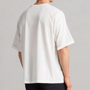 เสื้อยืดสตรีทแวร์หรูหราเรียบง่าย ขายส่ง เสื้อยืดดีไซน์เนอร์ทรงโอเวอร์ไซส์สำหรับผู้ชาย เสื้อยืดผ้าคอตตอนหนาน้ำหนักมากทรงบ็อกซี่สำหรับผู้ชาย - Product Image 2