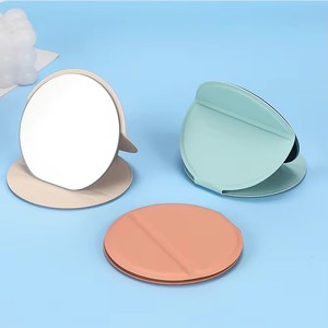 Miroirs compacts pliables ronds portables Mauri Rose Gold 2026, miroir de poche argenté pour le maquillage, idéal comme cadeau personnalisé - Product Image 3
