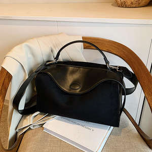 Autumn and Winter Women's Large Capacity Shoulder Bag, Women's Fashion and Leisure Hot selling Shoulder Bag - Product Image 3